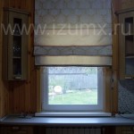Римская штора для кухни с отделкой нижнего края тесьмой со стеклярусом -1